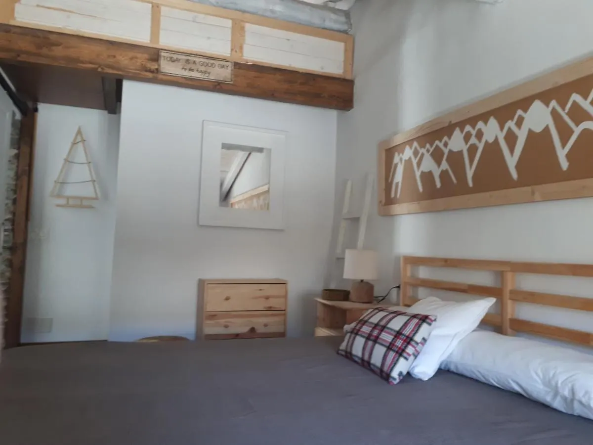 Holiday home Cal Toni De Vilallobent Vilallovent